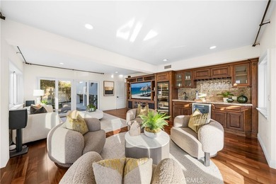 EXQUISITE WATERFRONT RESIDENCE ON HIGHLY COVETED HUMBOLDT - photo 27