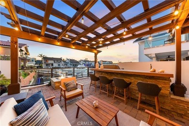 EXQUISITE WATERFRONT RESIDENCE ON HIGHLY COVETED HUMBOLDT - photo 30