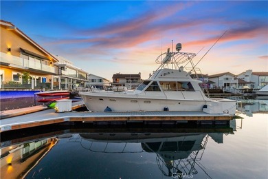 EXQUISITE WATERFRONT RESIDENCE ON HIGHLY COVETED HUMBOLDT - photo 47