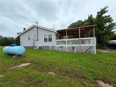 Picture-Perfect Cabin Retreat! This adorable cottage is - photo 21