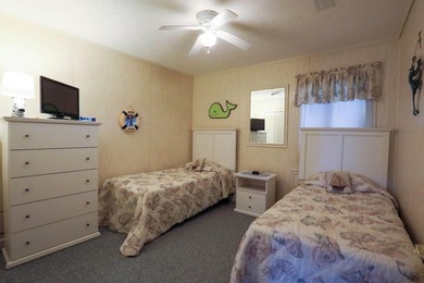 LOCATION! LOCATION! LOCATION! Amazing opportunity to own this - photo 12