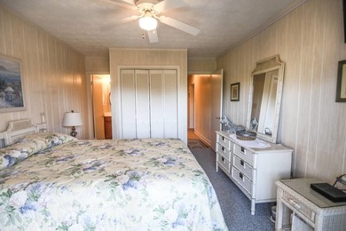 LOCATION! LOCATION! LOCATION! Amazing opportunity to own this - photo 13