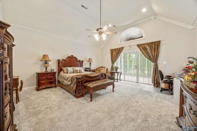 Stunning golf course home filled with luxury and elegance! - photo 19