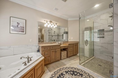 Stunning golf course home filled with luxury and elegance! - photo 22
