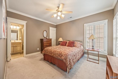 Stunning golf course home filled with luxury and elegance! - photo 24