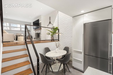 Stunning 1 bedroom triplex in prime Greenwich Village! Set on a - photo 3