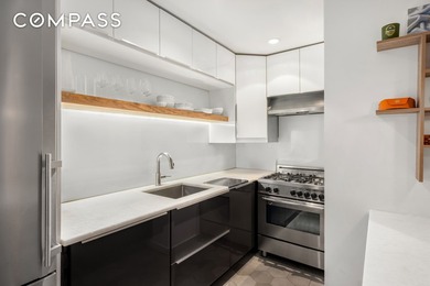 Stunning 1 bedroom triplex in prime Greenwich Village! Set on a - photo 5