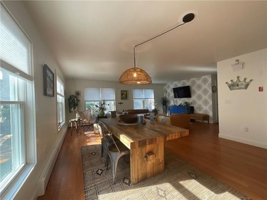 Immaculately maintained and ideally located in the heart of Old - photo 12