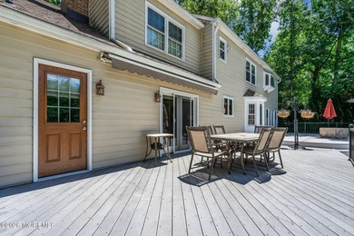 Worth Waiting for...The Landings, on a private cul-de-sac, this - photo 41