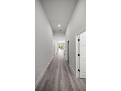 Back on the market, this home is a showstopper! Motivated - photo 3