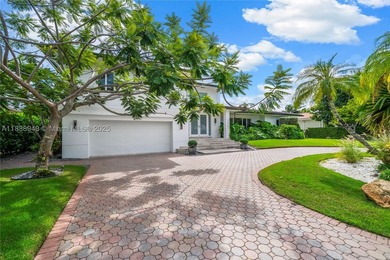 Miami Shores luxury waterfront home with 100-ft of protected - photo 8