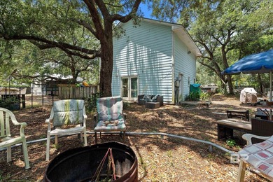 Prime investment opportunity, triplex in Gulf Shores! This - photo 13