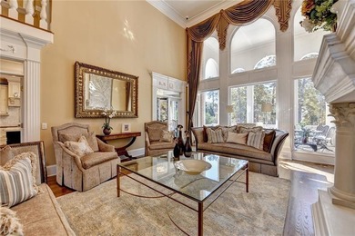 An extraordinary expression of luxury living, this magnificent - photo 13