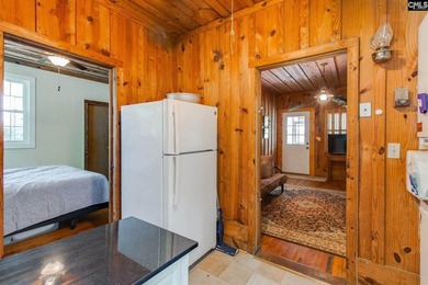 Enjoy the perfect lake escape with this charming waterfront - photo 13