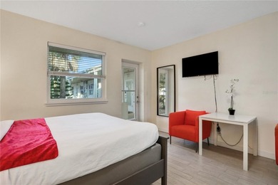 Welcome to a rare oceanfront commercial offering set directly - photo 22