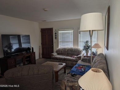 This 3bdr 2 full bath home is centrally located in Wilmington - photo 3