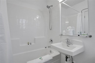 Welcome to a rare oceanfront commercial offering set directly - photo 33