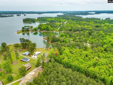 Enjoy the perfect lake escape with this charming waterfront - photo 38