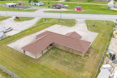 Located along US-271 S/Broadway in Spiro, this commercial - photo 39