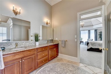 An extraordinary expression of luxury living, this magnificent - photo 43
