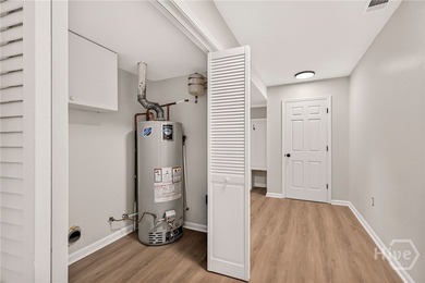 Welcome to this beautifully renovated 3-bedroom, 2-bath home - photo 46