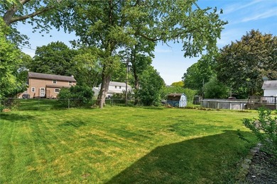 There's nothing like the Classic Irondequoit Colonial, and this - photo 10