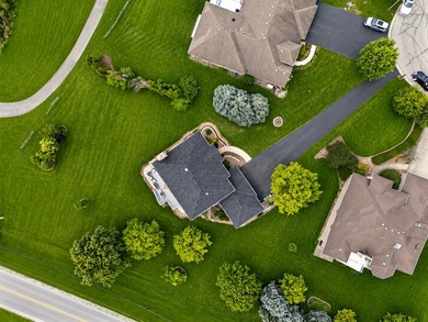 Luxury Living with Spectacular Golf Course Views! Welcome to - photo 6