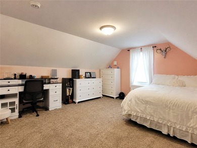 Welcome home to this 4 bdrm well-maintained home offering - photo 25