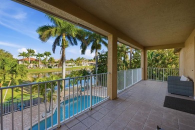 Welcome to this exceptional residence in prestigious Isola Bella - photo 26
