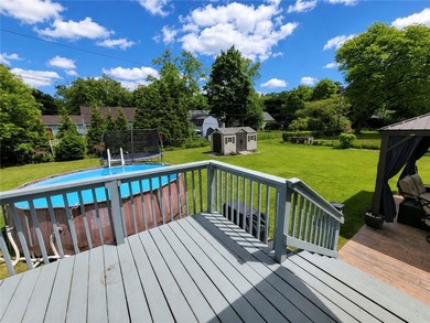 Welcome home to this 4 bdrm well-maintained home offering - photo 29