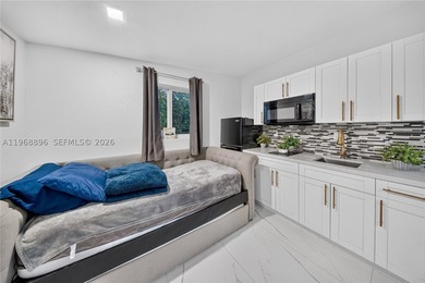 GREAT FOR INVESTORS!!! PERFECT FOR A FAMILY ALSO!!! PRIME - photo 29