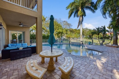 Welcome to this exceptional residence in prestigious Isola Bella - photo 51