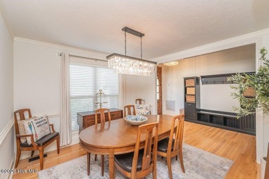 Stunning lakefront home in desirable Modoc Shores with a NEW - photo 9