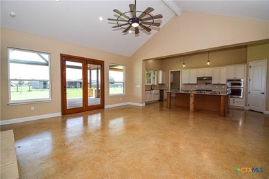 Experience luxury and space in this beautiful custom-built - photo 7
