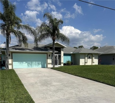 Caloosahatchee River - Lee County Home For Sale in North Fort Myers Florida