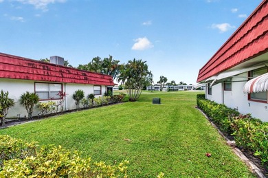 JUST RENOVATED & MOVE-IN READY VILLA, BREATHTAKING GOLF COURSE - photo 50