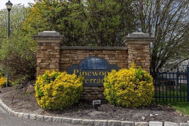 Welcome to this truly move-in ready 3-bedroom 2.5 bath Townhouse - photo 3