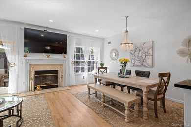 Welcome to this truly move-in ready 3-bedroom 2.5 bath Townhouse - photo 8
