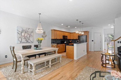 Welcome to this truly move-in ready 3-bedroom 2.5 bath Townhouse - photo 10