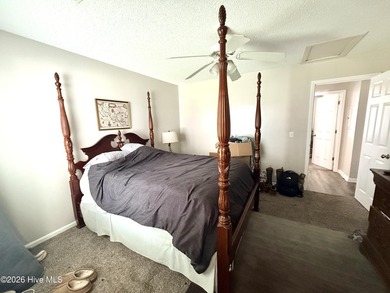 INVESTORS! Here's your opportunity to own a fully leased - photo 8
