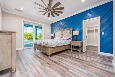 OWNER FINANCING AVAILABLE. Luxurious elevated waterfront living - photo 18