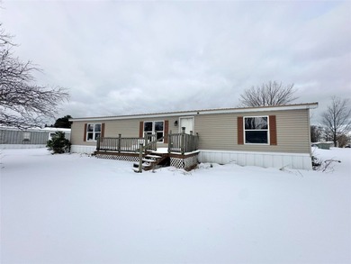 Lake Erie Home Sale Pending in North East Pennsylvania