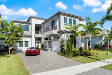 (private lake, pond, creek) Home For Sale in Boca Raton Florida