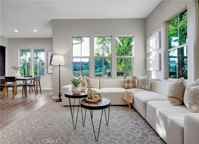 Stunning model perfect home, prized end lot location at the end - photo 7