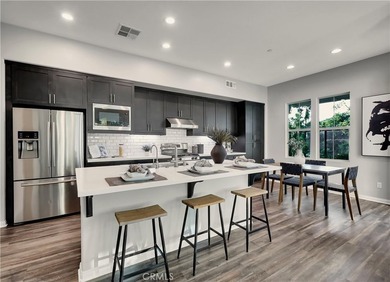 Stunning model perfect home, prized end lot location at the end - photo 9