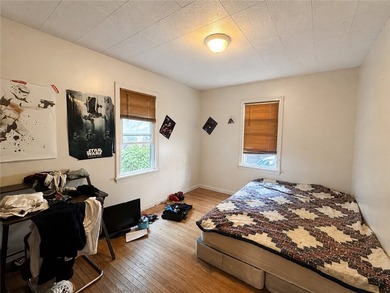 Calling all investors and owner-occupants! Don't miss this - photo 13