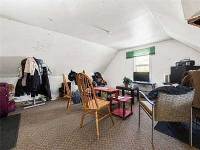 Calling all investors and owner-occupants! Don't miss this - photo 19