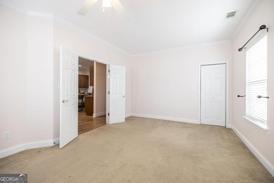 Welcome to comfortable, low maintenance living in Houston - photo 22
