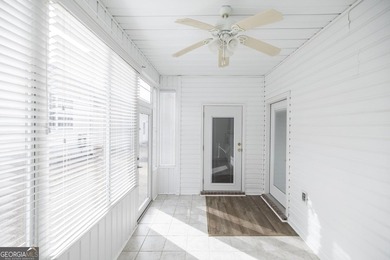 Welcome to comfortable, low maintenance living in Houston - photo 24