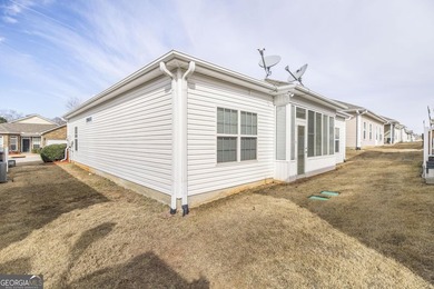 Welcome to comfortable, low maintenance living in Houston - photo 25